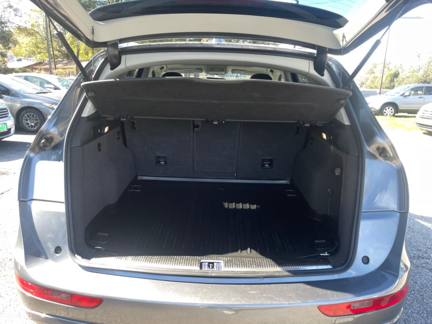 2013 GRAY AUDI Q5 PREMIUM PLUS (WA1LFAFP1DA) with an 2.0L engine, Automatic transmission, located at 5103 Dorchester Rd., Charleston, SC, 29418-5607, (843) 767-1122, 36.245171, -115.228050 - Photo#13